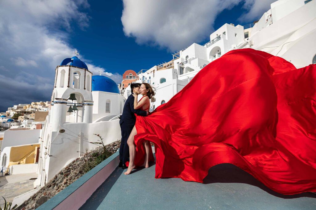 Santorini engagement photographer