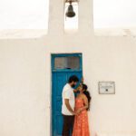Santorini couple photographer